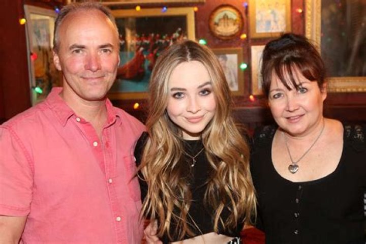 All About Sabrina Carpenter’s Parents, Elizabeth and David Carpenter