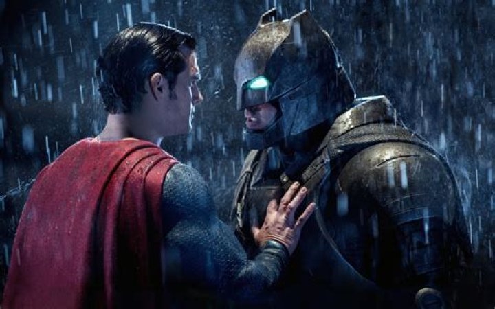 Batman vs Superman Ben Affleck’s Batman is ‘Decisive,' Director Zack