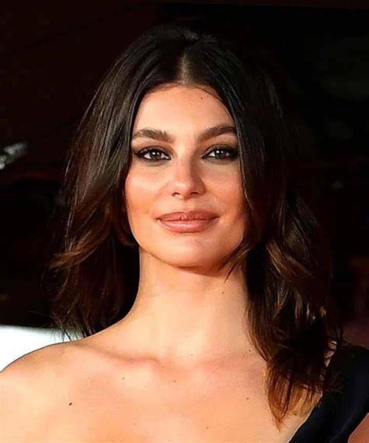 Camila Morrone Biography Age, Height, Net Worth 2020, Boyfriend, Films
