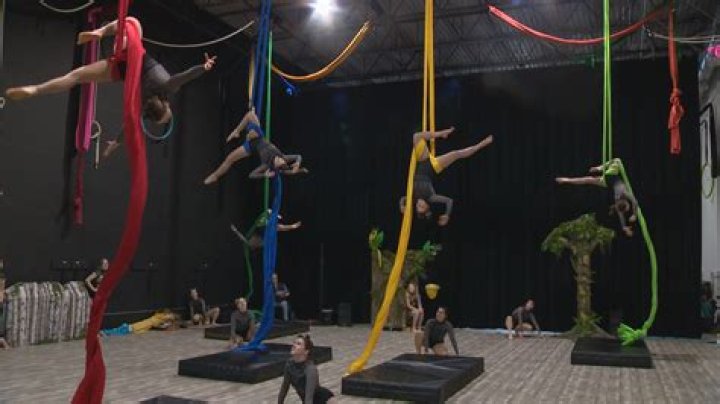 Incredible Aerial Dancers Earn "America's Got Talent's" First Golden