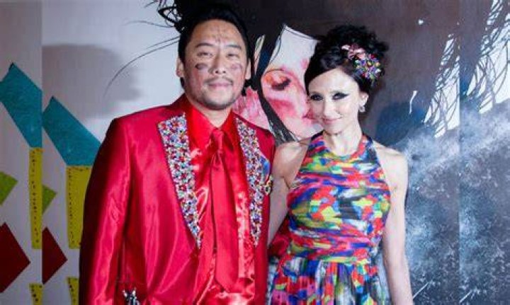 Is David Choe Married to Wife? Or Dating Girlfriend?