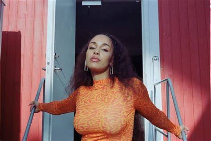 Jorja Smith Returns With Some Surprising Flavours On 'Be Right Back' EP