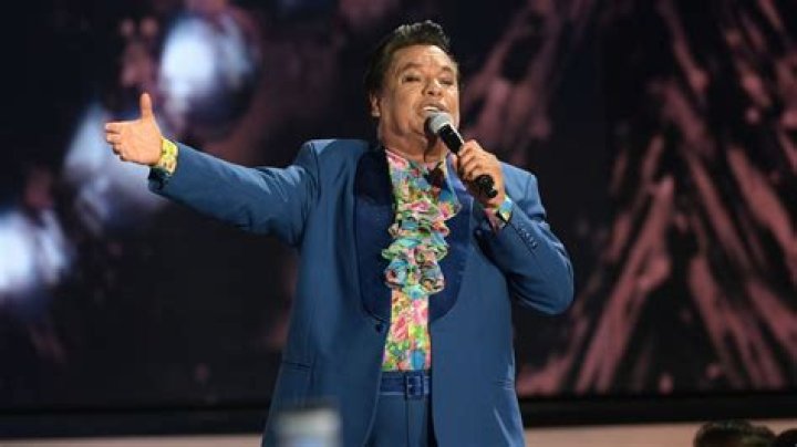 Juan Gabriel Addresses His Sexuality In A Rare Interview