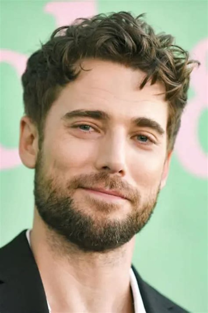 ORT Shows Dustin Milligan on journey from Schitt’s Creek to The
