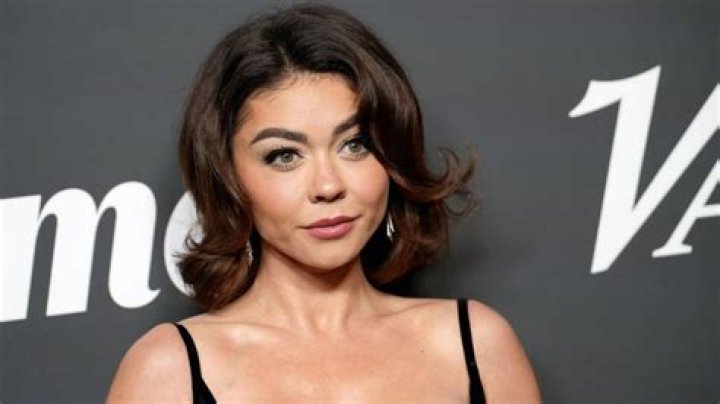 Sarah Hyland opens up about hair loss, texture change after surgery
