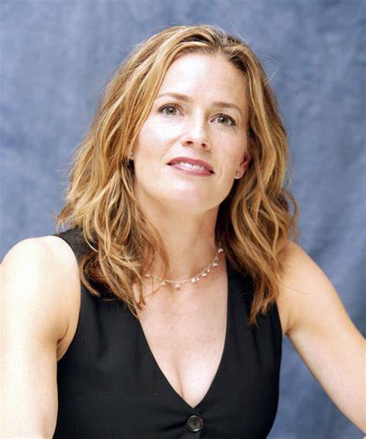 The Hottest Elisabeth Shue Photos 12thBlog