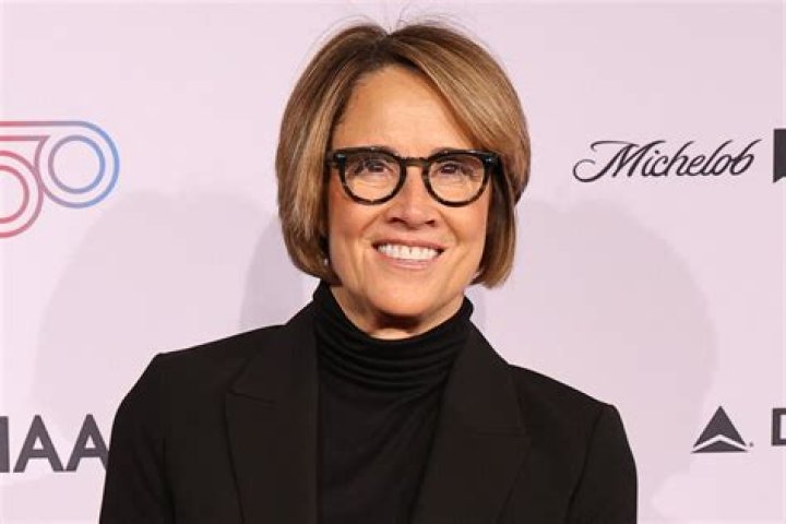 Who is Mary Carillo? Is she lesbian? Wiki Bio, gay, husband, net worth