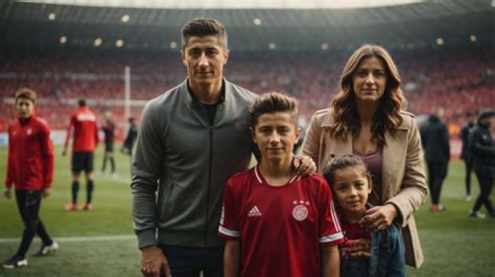 Who Is Robert Lewandowski Family Tree? Ancestry And Genealogy