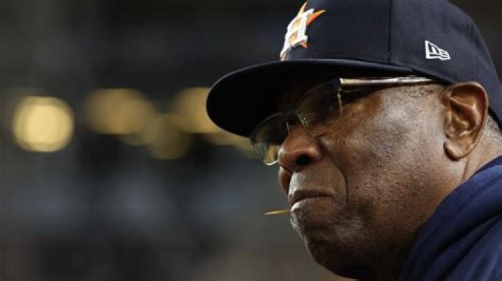 Why does Dusty Baker use toothpicks? Explaining Astros manager's long